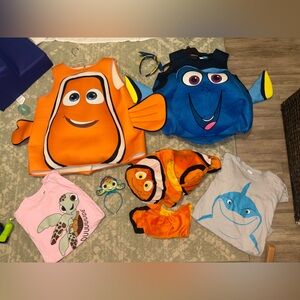 Family Finding Nemo costumes